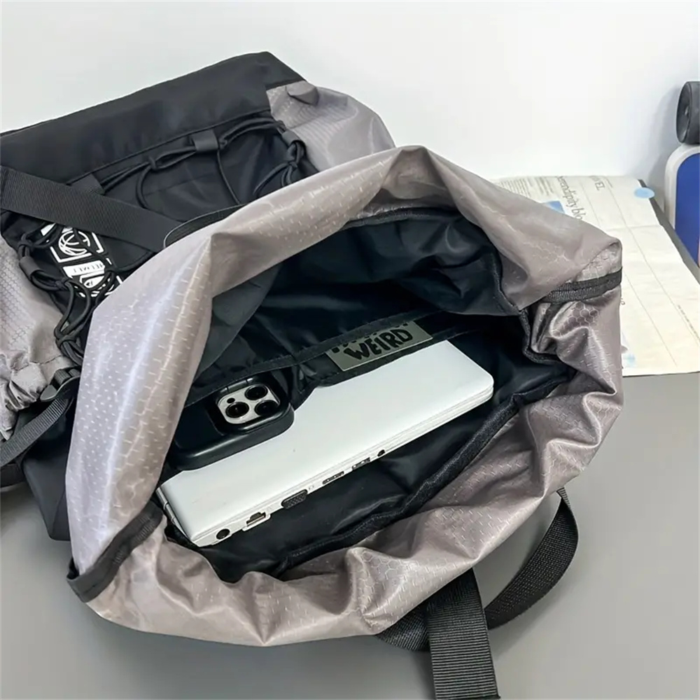 Motorcycle Helmet Backpack Lar - огляд і ціна Motorcycle Gear Backpack